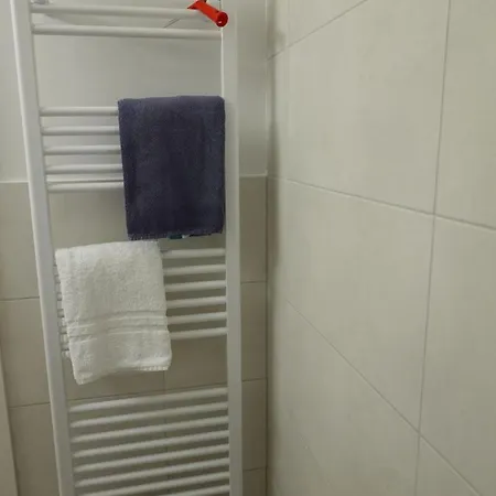 Gmelinstrasse 8 Ankerplatz *